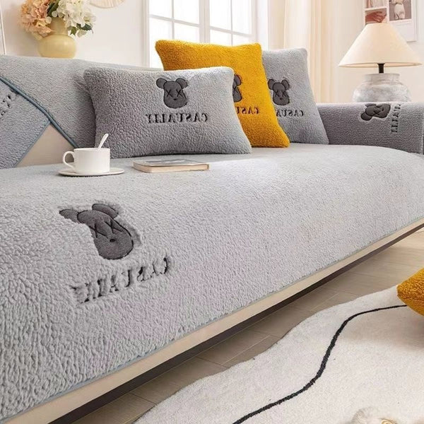 Lamby - Villa sohvan päällinen brodeerauksella