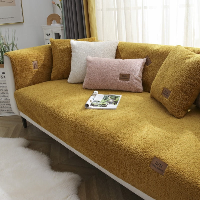 U™ Slipcover sohvalle, tuolille ja tyynyille